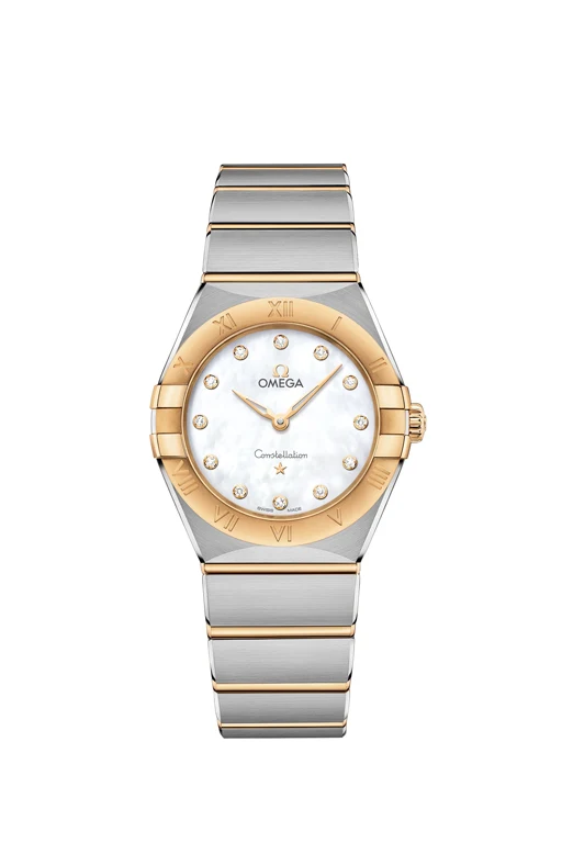 Cindy Crawford เยือน HQ ของ OMEGA OMEGA Constellation 28 มม. Ref. 131.20.28.60.55.002 สตีลและทอง 18K หน้าปัดมุกประดับเพชร