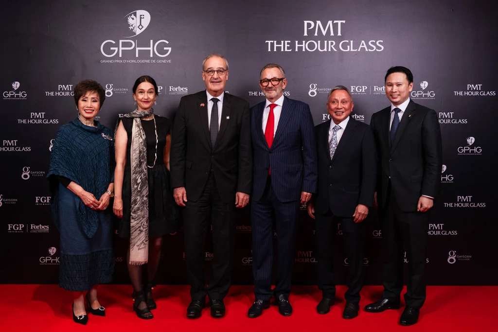 PMT The Hourglass เปิดนิทรรศการ GPHG Nomination Tour 2026 ผู้บริหารและแขกผู้มีเกียรติในงาน GPHG Nomination Tour 2026