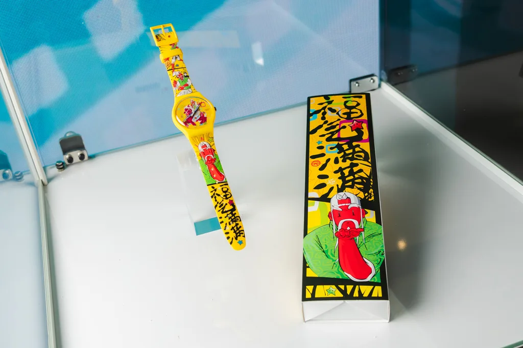 SWATCH จัดงานฉลอง 15 ปี The SWATCH Art Peace Hotel SWATCH Art Peace Hotel BLOW AWAY SO29Z157 โดย Yu Yang