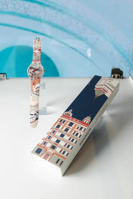 SWATCH จัดงานฉลอง 15 ปี The SWATCH Art Peace Hotel SWATCH Art Peace Hotel BUND-ASTIC SUOZ371 โดย Feng Bin