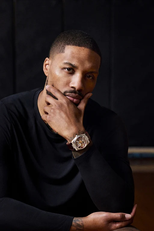 Tissot PRX Skeleton Damian Lillard Special Edition พลิกโฉมสู่นาฬิกาไขลานแปลงร่างเป็น Pocket Watch ได้ Damian Lillard สวม Tissot PRX Skeleton Damian Lillard